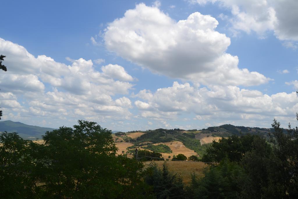 Agriturismo Santa Chiara Pomarance Luaran gambar